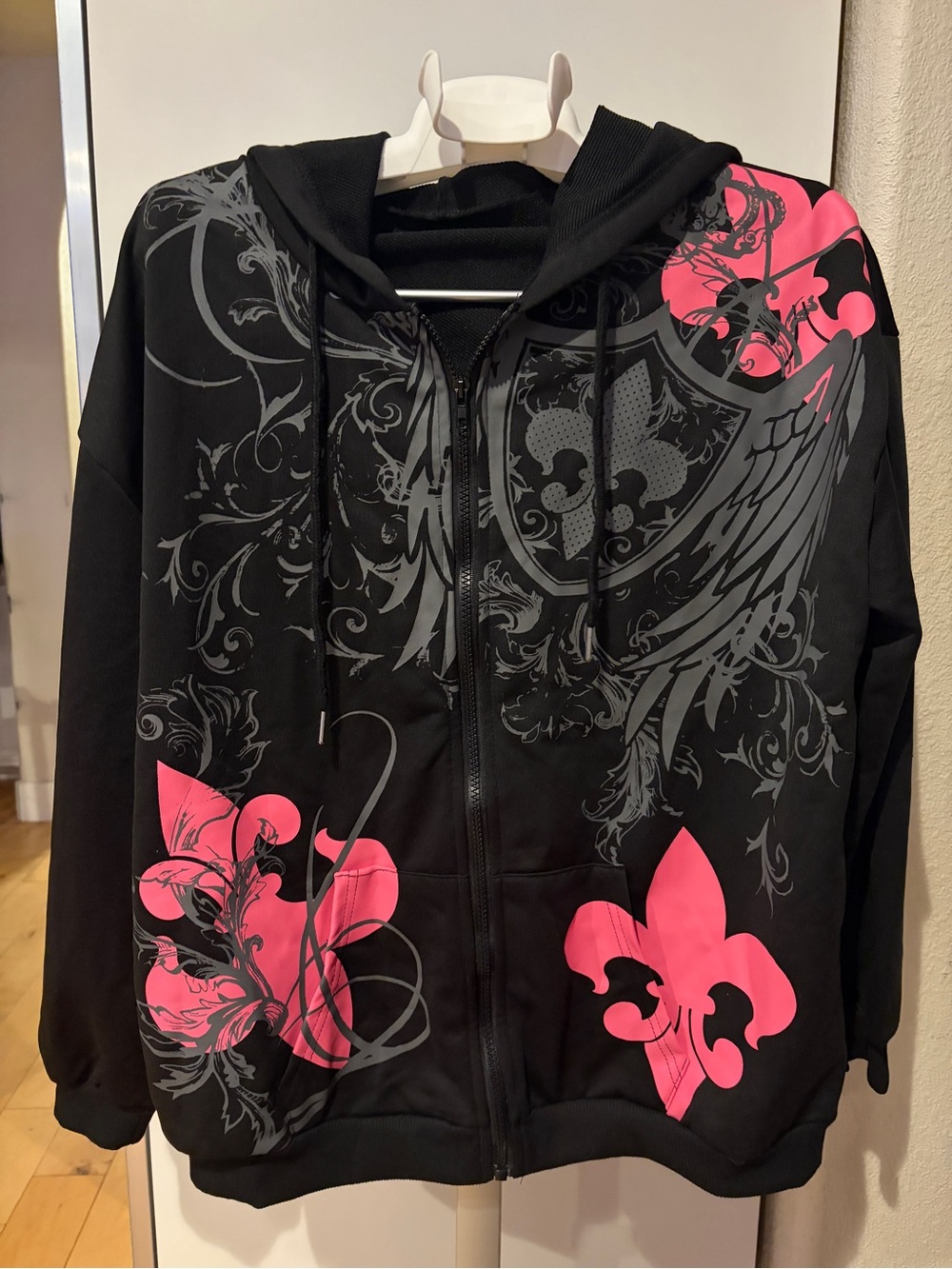 ROMWE Black Zip-Up Hoodie with Pink Fleur-de-lis Accents